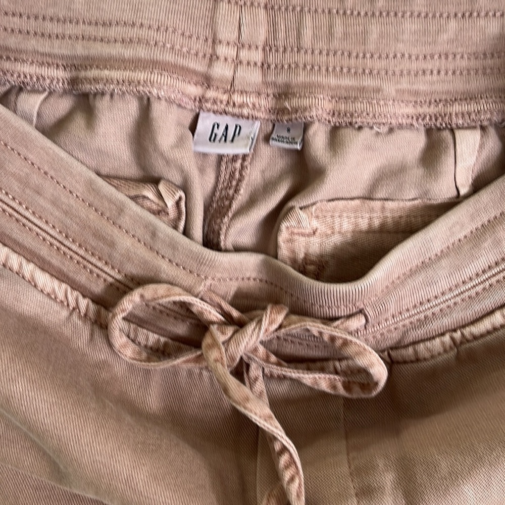 Women’s Gap size small dusty rose twill jogger. - Picture 2 of 6